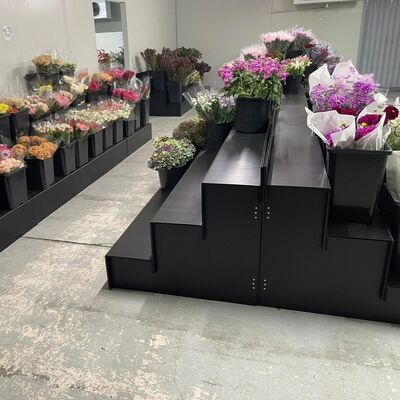 PP Display Flower Stand Lightweight, foldable, waterproof, and corrosion-resistant. Designed for easy storage, transportation, and long-lasting use