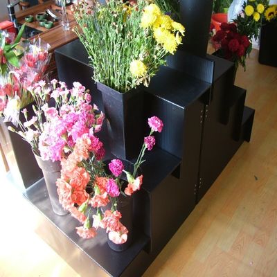 Black 5mm Corflute Fresh Flower Display Stand For Home Garden