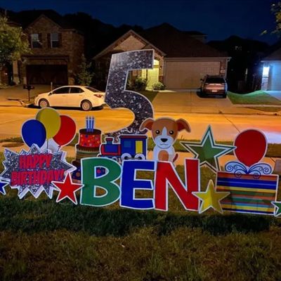 Celebrate Uniquely and Memorable with Personalized PP Yard Card Yard Signs for Every Occasion